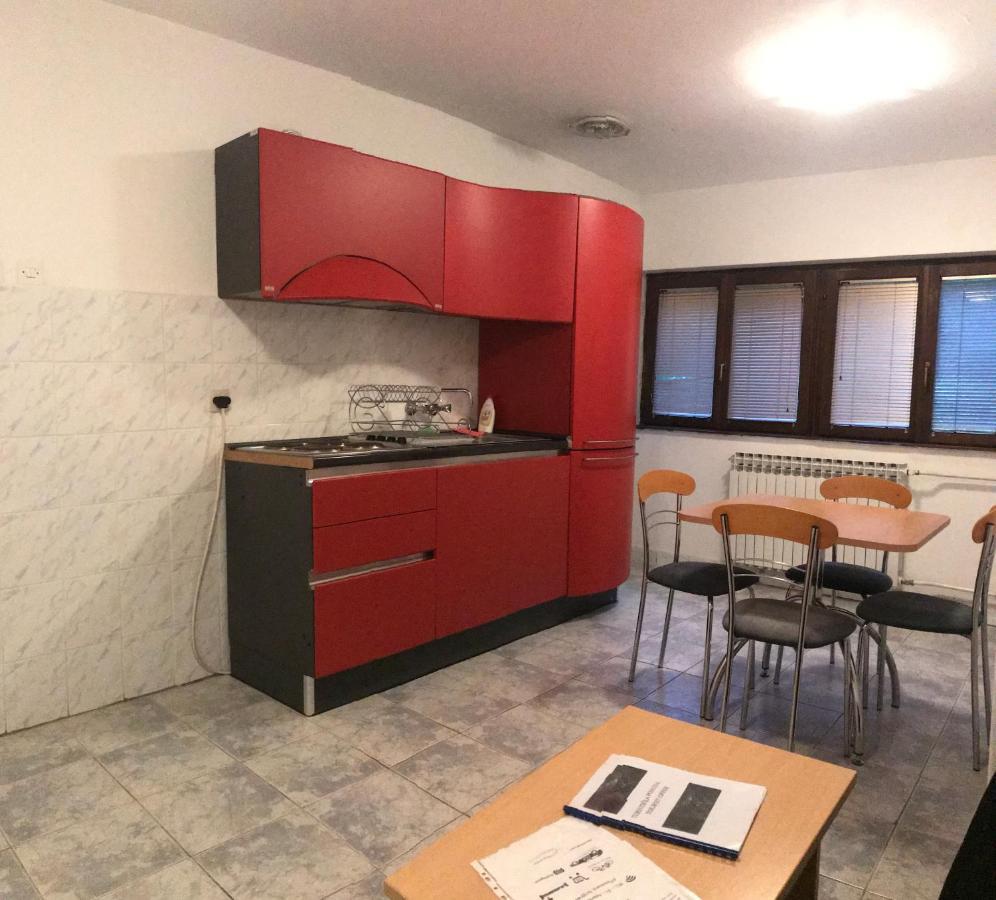 Apartmani Kosuta Tjentište Kültér fotó