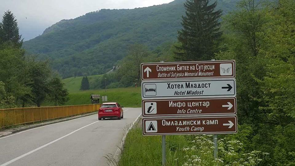 Apartmani Kosuta Tjentište Kültér fotó