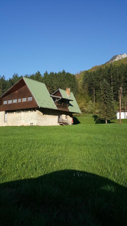 Apartmani Kosuta Tjentište Kültér fotó